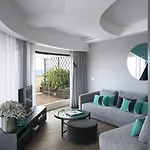 Plaza E De Russie - Relais & Chateaux 5* فياريجيو