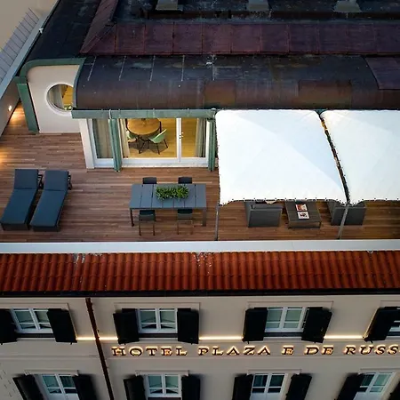 Plaza E De Russie - Relais & Chateaux Hotel 5*