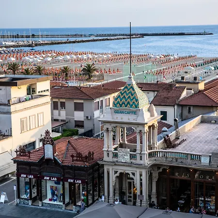 Otel Plaza E De Russie - Relais & Chateaux Viareggio