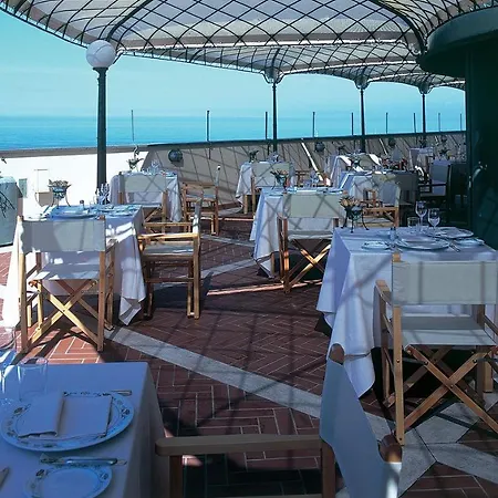 Plaza E De Russie - Relais & Chateaux Otel 5*