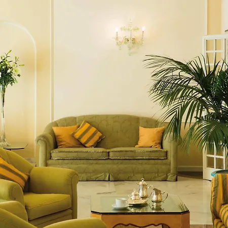 Plaza E De Russie - Relais & Chateaux Viareggio