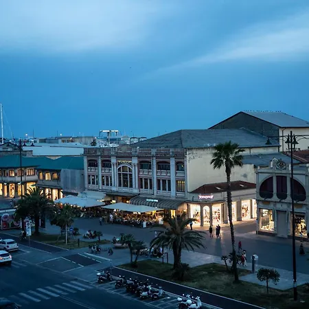 Hotel Plaza E De Russie - Relais & Chateaux Viareggio